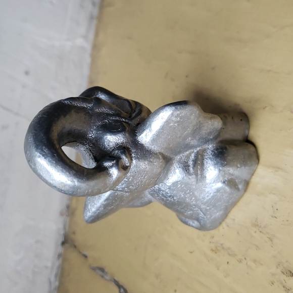 Bottle Opener Elephant - Picture 2 of 7